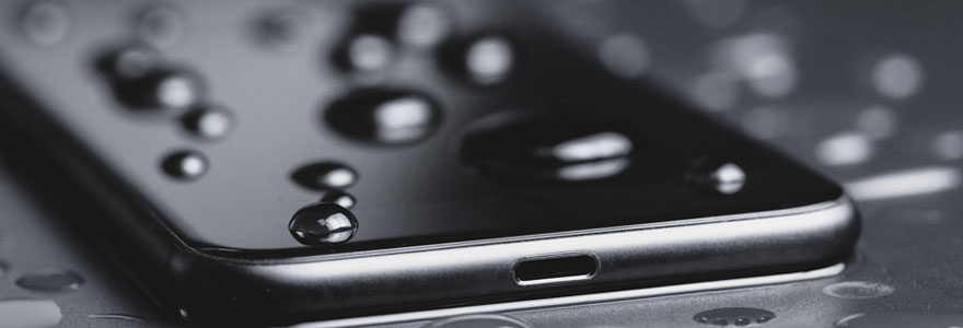 Smartphone étanche et anti-choc